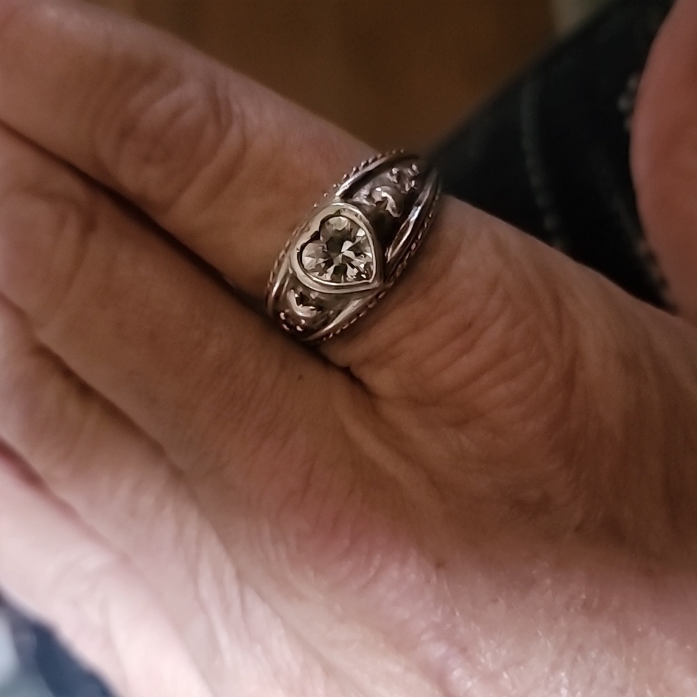 Sterling silver heart ring with stone size 9.5 engagement promise wedding ring - Picture 6 of 6